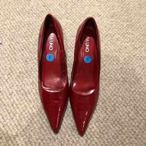 Vintage Shoes - Vintage Red Kitten Toe Pumps Vintage Shoes - Vintage Red Kitten Toe Pumps